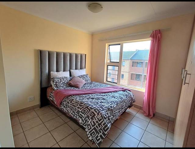 2 BEDROOM APARTMENT FOR SALE IN OLYMPUS AH